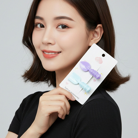 Cute Mini Spade Leaf Shape Hair Clip Set (2 Pc)