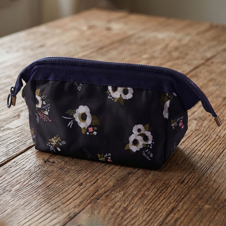 Stylish Multipurpose Cosmetic Storage Pouch Bag (1 Pc 18x12 Cm)
