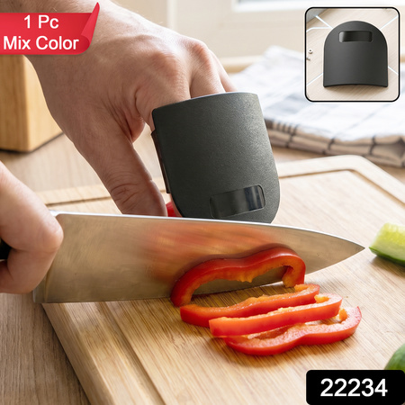 Finger Guard Protector Kitchen Cutting Chopping Safety Tool Mixed Color (1 Pc)